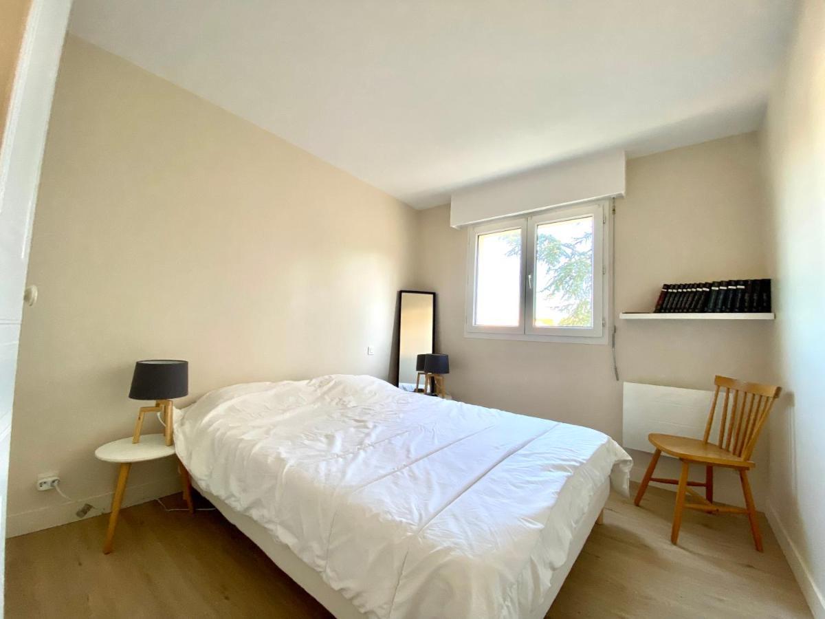 Appartement Spacieux A Pontaillac, Proche Plage Royan Exterior photo